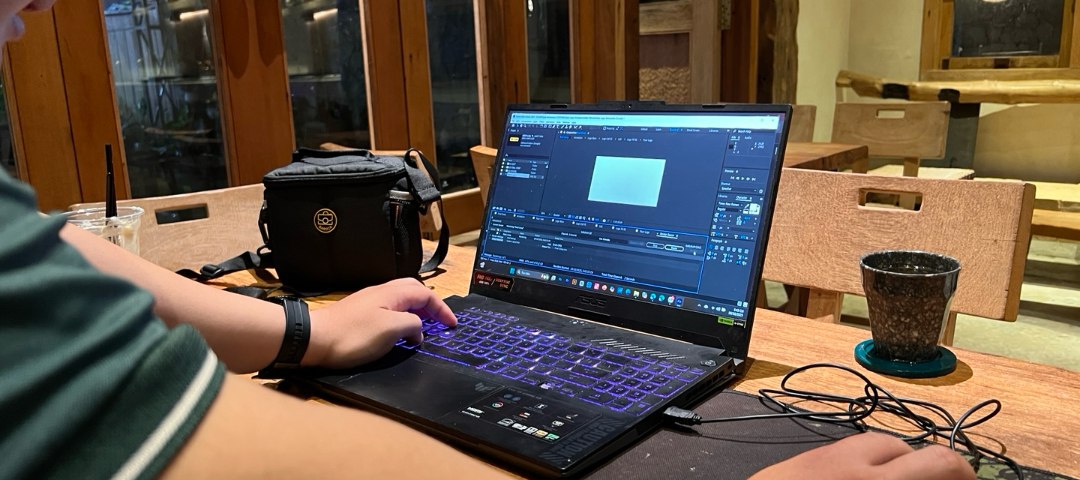 Dựng video trên máy tính